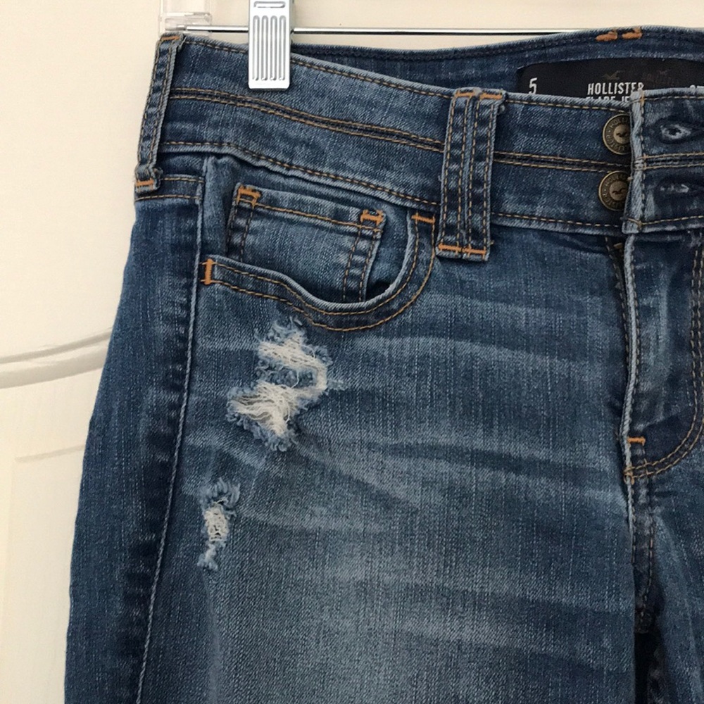 Hollister distressed boot cut jeans - Picture 2 of 6